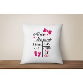 Coussin naissance personnalisé avec un nœud rose