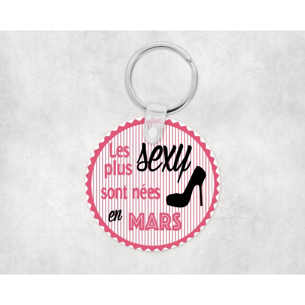 Porte clé personnalisé les filles sexy sont nées...